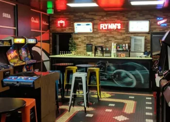 Flynn_s Retrocade - Top Sites - Roy, UT